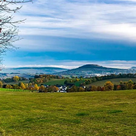 Daire Zur Alten Schnitzerei Grunhainichen